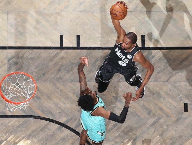 哈登复出仍无定日 丁威迪存在本季重返赛场可能性